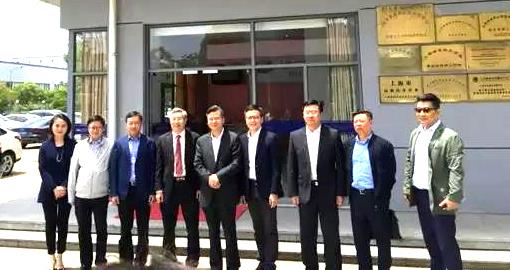 重庆市副市长李殿勋一行来访欧博ABG